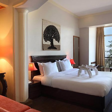 Hotel The Naldehra Shimla Exterior foto
