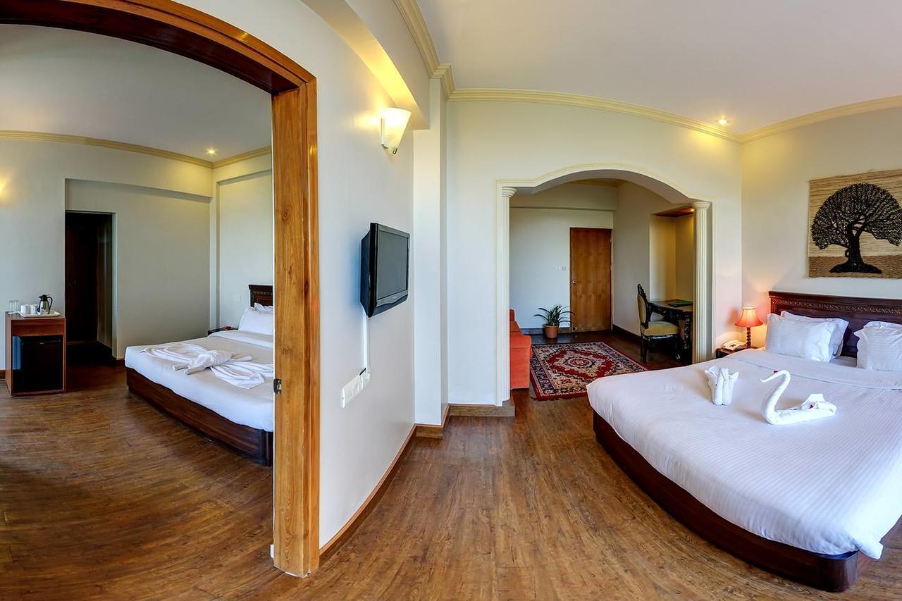Hotel The Naldehra Shimla Exterior foto