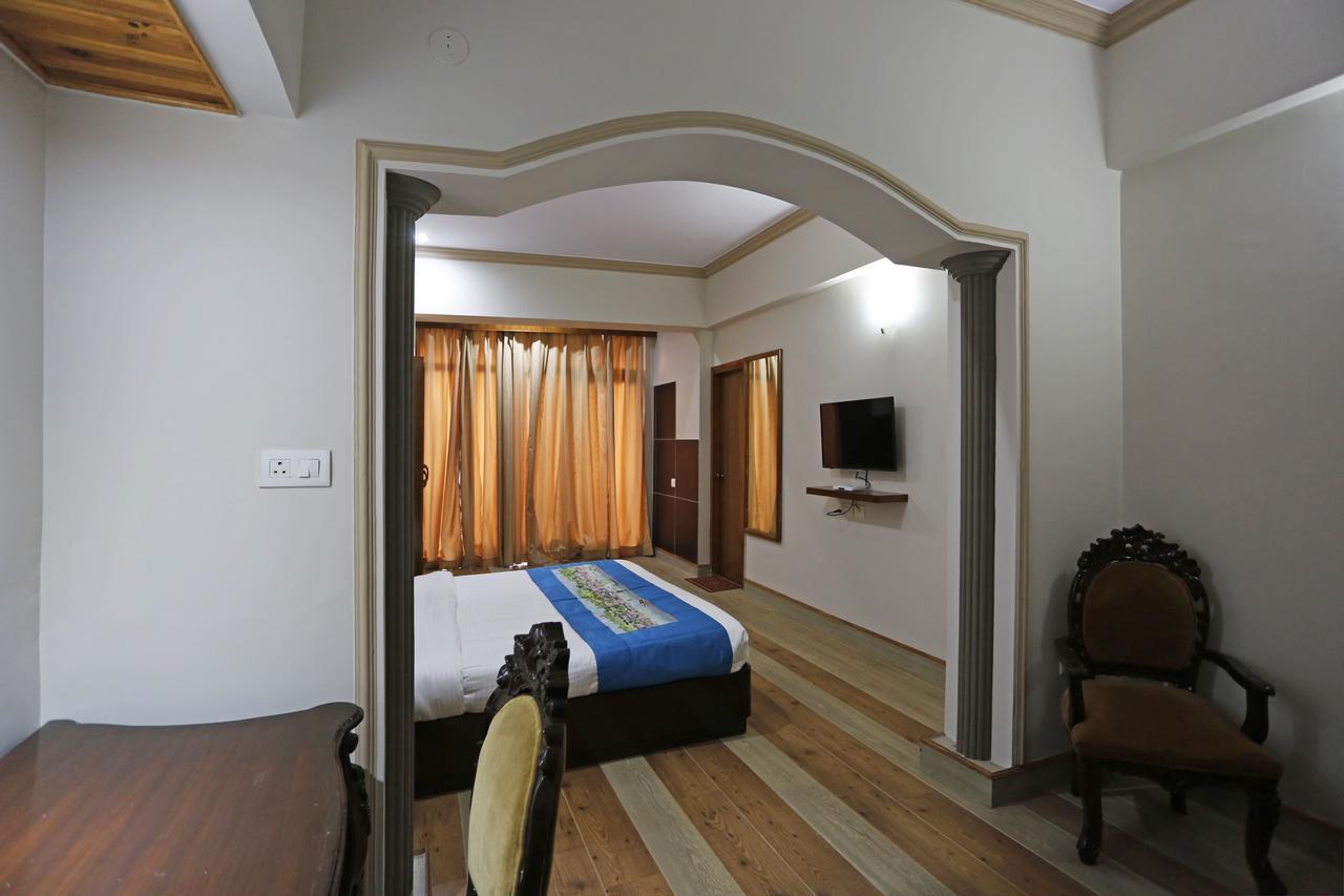 Hotel The Naldehra Shimla Exterior foto